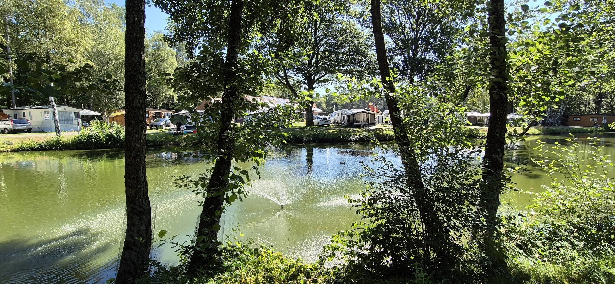 Fishing pond at Zavelbos Campsite